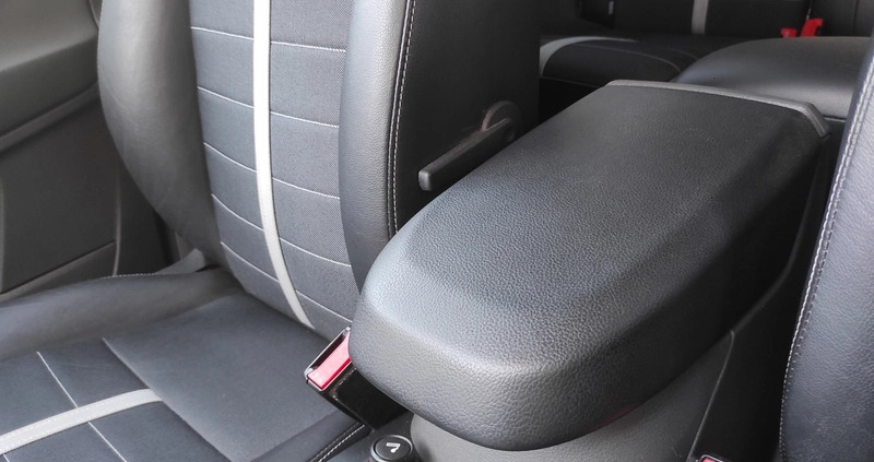 Ford Kuga cena 33900 przebieg: 223000, rok produkcji 2011 z Ryki małe 781